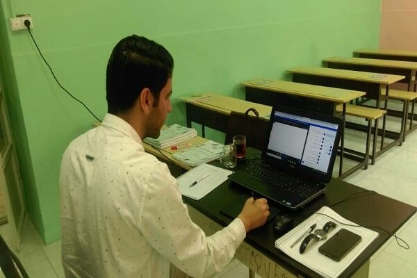 معلمان از آموزش ترکیبی برای جبران ساعات آموزشی استفاده کنند