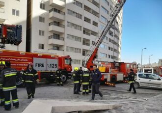 آتش سوزی در طبقه هفتم ساختمانی در بلوار کشاورز/۲ نفر مصدوم شدند