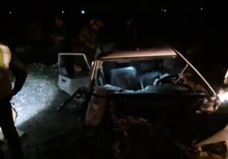 واژگونی پژو ۴۰۵ در مبارکه ۱۳ مصدوم به جا گذاشت