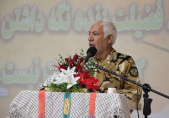 نیروهای هوانیروز بالگردهای گلوله خورده را شبانه تعمیر می‌کردند