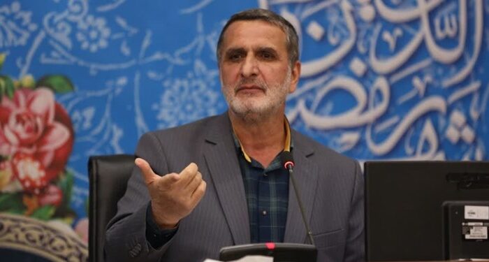 باید درب اتاق استاندار برای شنیدن انتقادات باز باشد