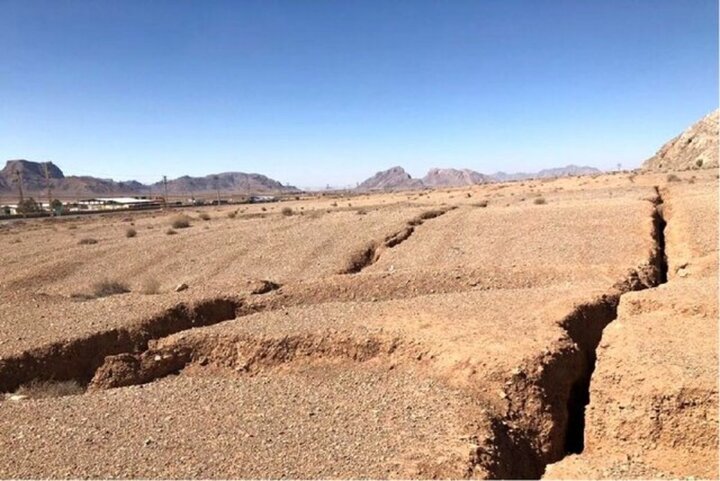 زیر زمین اصفهان خالی شد/۲۲پروژه اضطراری کنترل فرونشست
