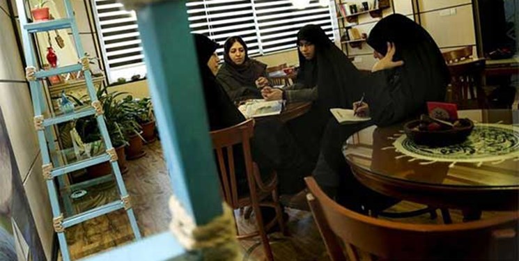 راه اندازی کافه دخترانه در همدان