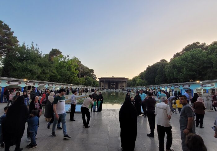 برپایی نمایشگاه صنایع دستی در نصف‌جهان