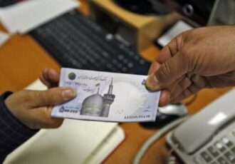 اقدام بازنشستگان برای ثبت‌نام دریافت وام تا ۳۱خرداد