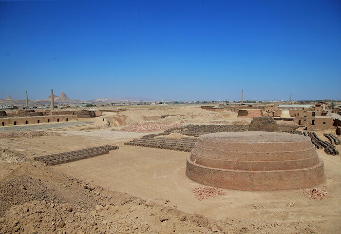 بلاتکلیفی ۱۴ ساله ۳۰۰ کوره آجرپزی در اصفهان