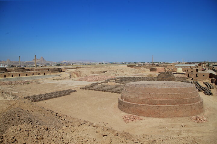 بلاتکلیفی ۱۴ ساله ۳۰۰ کوره آجرپزی در اصفهان